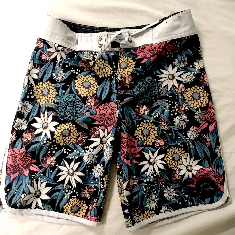 Boardshort Size 27 - Quiksilver